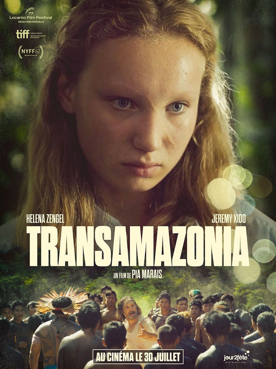 yannickvely's tweet image. Impossibile de ne pas penser à La Forêt d'Emeraude et Mission devant #Transamazonia qui reprend l'histoire du premier et le mysticisme du second. Mais la greffe ne prend pas, le scénario restant trop brumeux et improbable. Restent les images, la zik de Lim Giong et Helena Zengel.