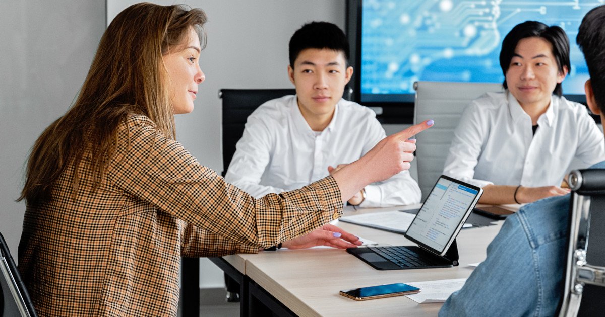 ‘No aguanto a mi jefe’: Técnicas de asertividad para hacer la relación más llevadera: Asertividad para sobrevivir (sin explotar) a un jefe que te desgasta cada día. dlvr.it/TM84ws 👈 Leer aquí