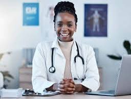ChiefSomorinSnr's tweet image. I’ve noticed a somewhat disgruntled feeling towards doctors on here lately.
Perhaps this negativity is self inflicted (especially in a Nigeria), I don’t know.
But please let’s be real and stop comparing doctors with dietitians.
I mean no disrespect. But I just can’t take…