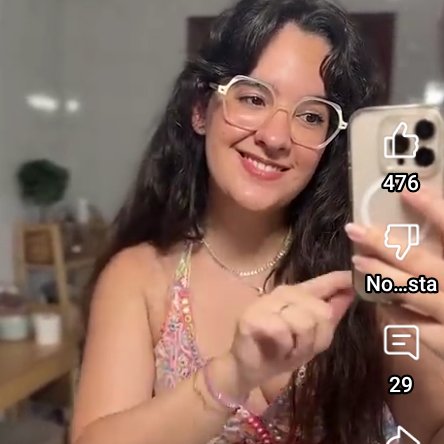 "Me alegro por vos Pao😍❤️ y deseo que sean muy felices con tu pareja...les deseo mucha felicidad...🎉💍"