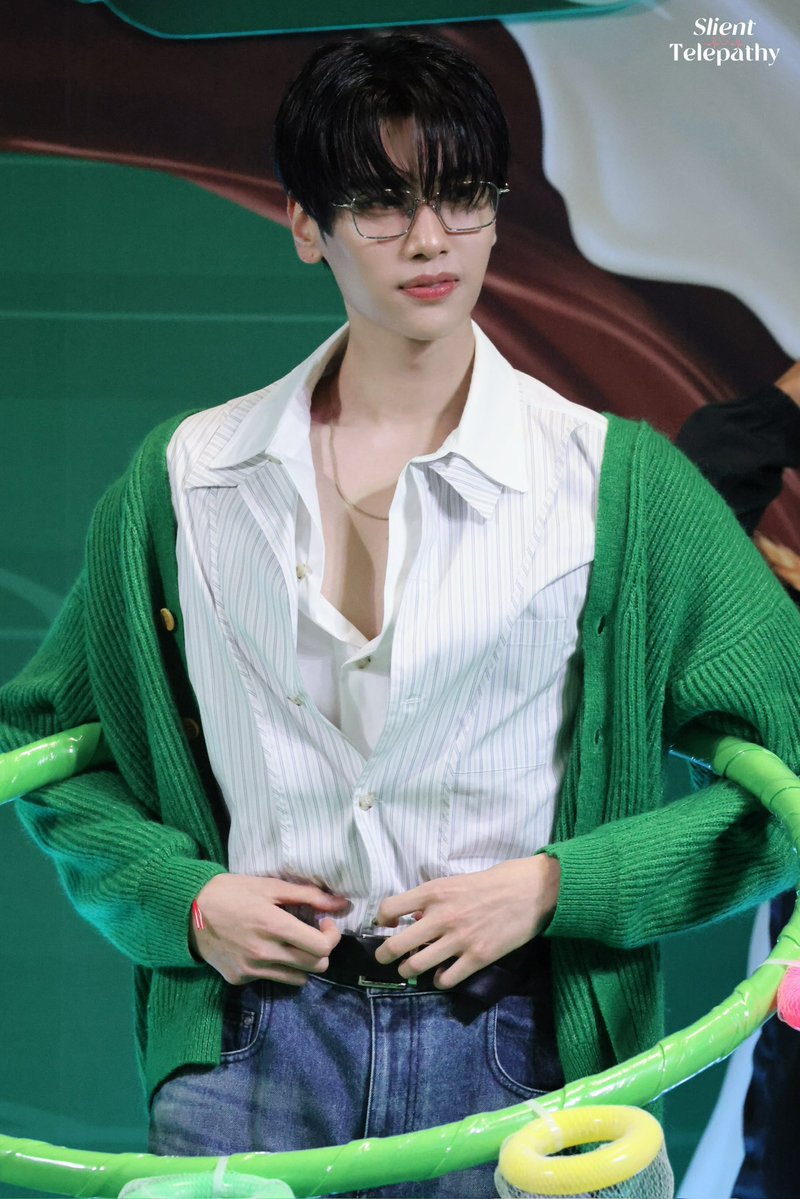 ShuangSilent's tweet image. I don't know where to see🫣🫣
@dunknatachai
#MILOMMMxDUNK
#dunknatachai