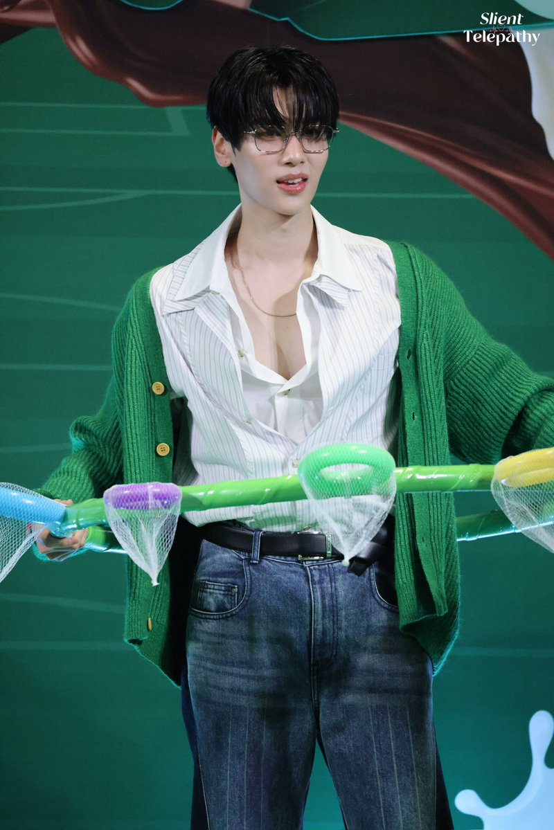ShuangSilent's tweet image. I don't know where to see🫣🫣
@dunknatachai
#MILOMMMxDUNK
#dunknatachai