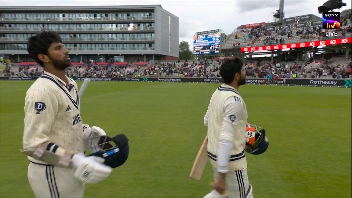 LoyalSachinFan's tweet image. Saving the test match after 311 runs behind and then 0/2 with the bat is a generational stuff. KL, Gill, Jadeja and Sundar deserves all the appreciation.