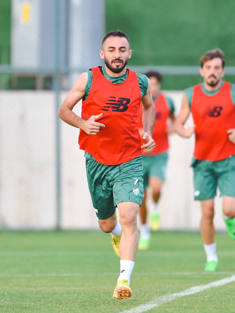 Kamp Günlüğü: 27 Temmuz 2025 (Akşam)

📌 bursaspor.org.tr/haber/kamp-gun…