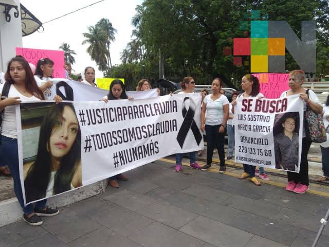 brujasdelmar's tweet image. El 11 de septiembre de 2017, Claudia Alondra fue victima de feminicidio. Luis Gustavo Narcia García, su ex pareja y responsable del crimen, acudió a su casa aquella noche con la excusa de entregarle unas pertenencias después de que Claudia Alondra terminó la relación por su…