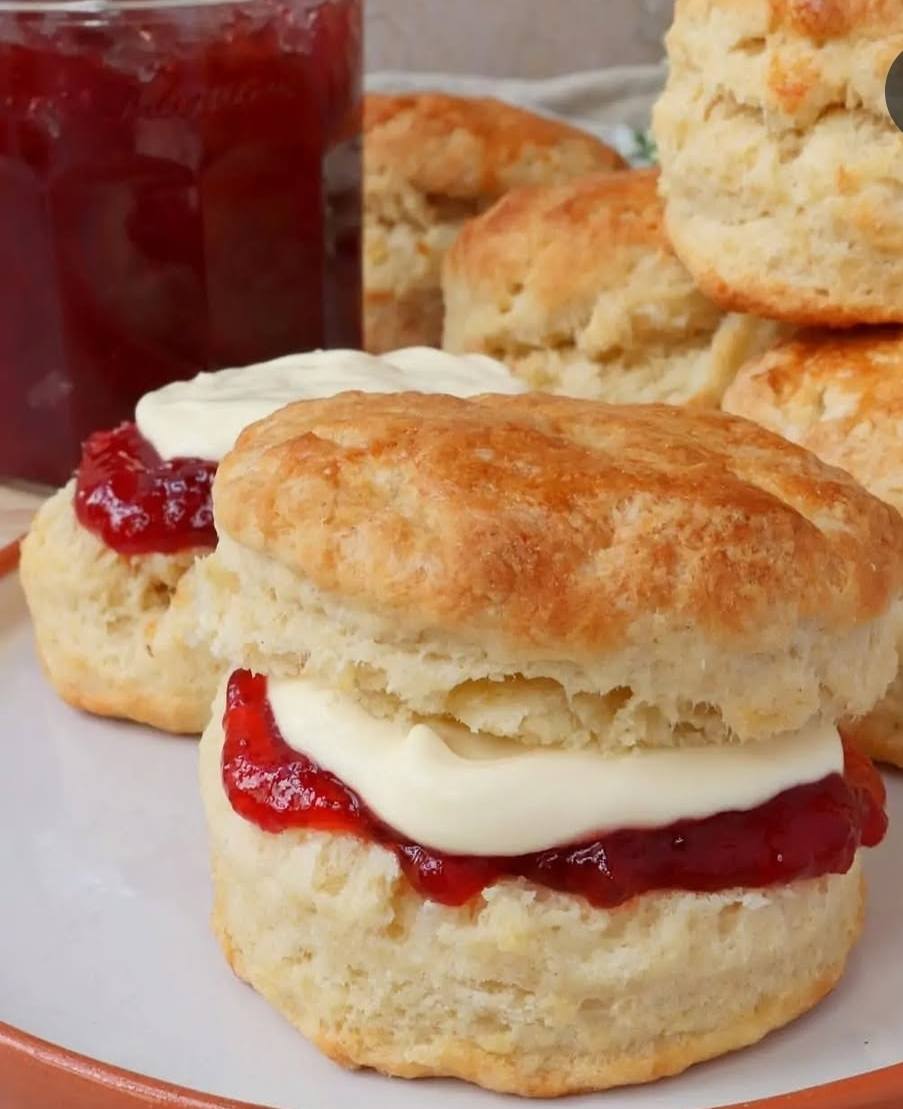 VKasley's tweet image. Can't get most people to give two scones about my book, so I don't know, here are some actual scones and stuff. Anyway, Happy Sunday imma 'bout to stuff my face.