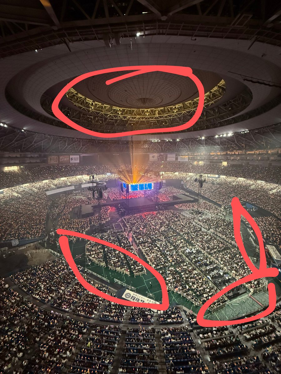 Saneke_'s tweet image. The empty seats of my Twice nugus 😔
