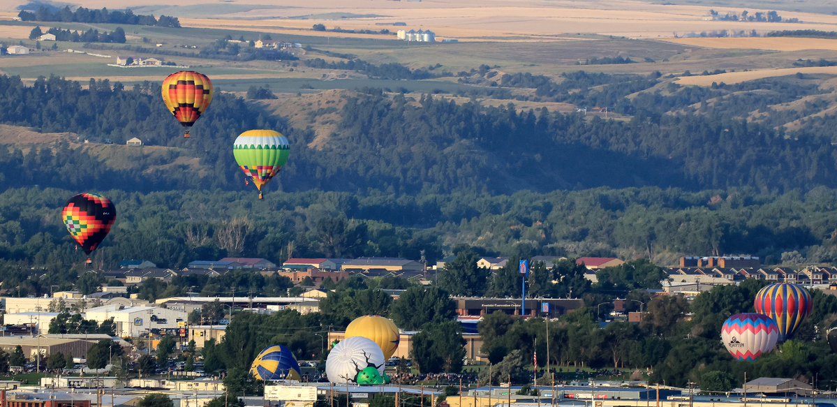 BobZellarPhoto's tweet image. Bigsky Balloon rally Sunday in Billings Montana