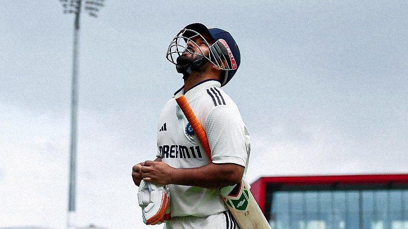 flamboypant's tweet image. Rishabh Pant in this series
🔹 Runs: 479
🔹 Hundreds: 2
🔹 Fifties: 3
🔹 Average: 68.42
🔹 Sixes: 17 (Most in the series)
🔹 3rd highest run scorer
So proud of this performance, If injuries hadn't happened, this could've been a 650–700 run series but nvm comeback stronger 🫂❤️