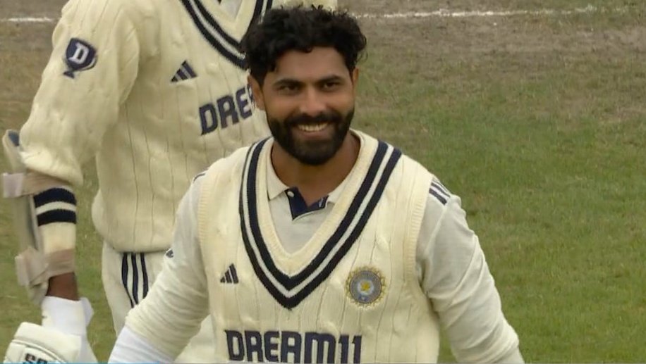 ImYorker93's tweet image. - No white beard excuse
- No age excuse
- No Mr. Fixit drama
Just pure cricket and passion for the country. Sir Ravindra Jadeja 🐐