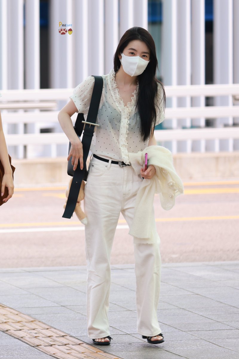 pleasure_94z's tweet image. 250726 ICN 출국
🐇
#레드벨벳 #RedVelvet
#아이린 #IRENE