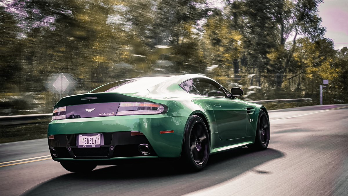 Subly_vp's tweet photo. V12 Vantage

#ForzaHorizon #forzahorizon5  #Forzashare #Xboxshare #VirtualPhotography #ThePhotoMode #AstonMartin https://t.co/IVXE4f3baD