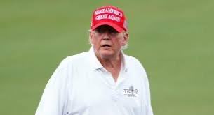 JBThinkin's tweet image. trumps golf swing is a half cocked, loopy, outside in, wobbly footed poke that only generates about a 150 yard drive. Any golf pro would tell you, it&apos;s a hackers mess, Un-athletic, and nothing to admire or emulate. In other words, he SUCKS at golf! And for someone who plays 4…