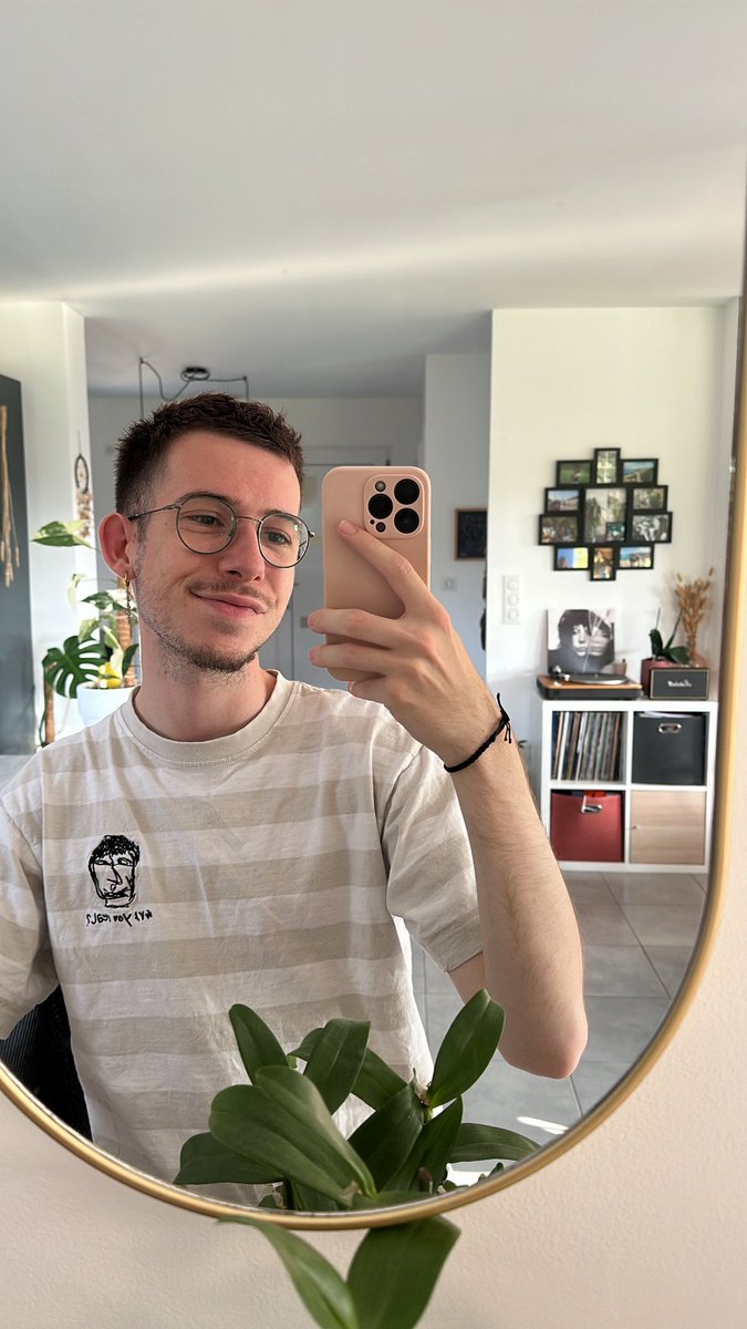 smasse08's tweet image. À donf je me la pète #LGBTQIAEndOfJuly