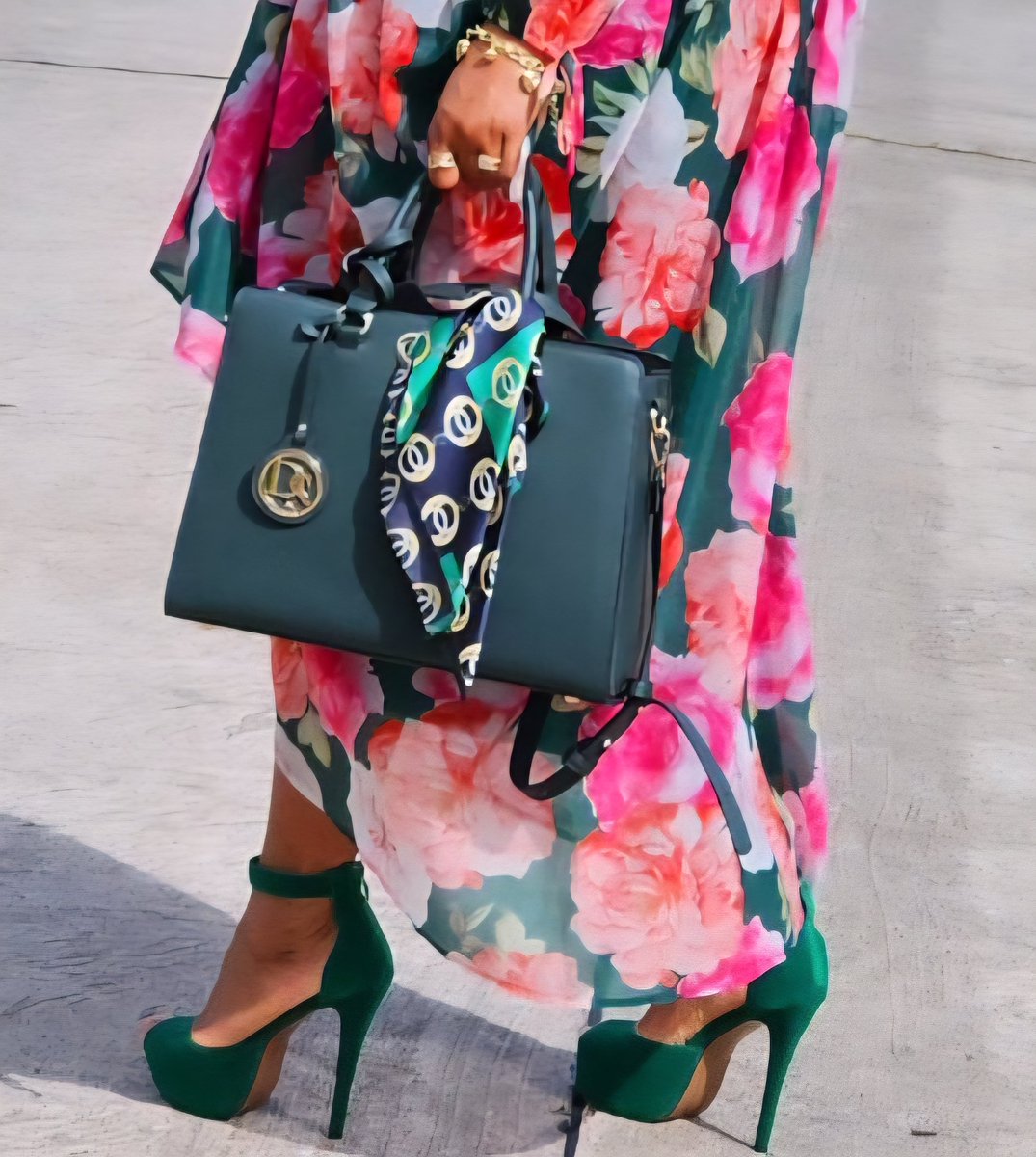 Invaluablestyle's tweet image. Make them green with envy 💚 @Invaluablemoi