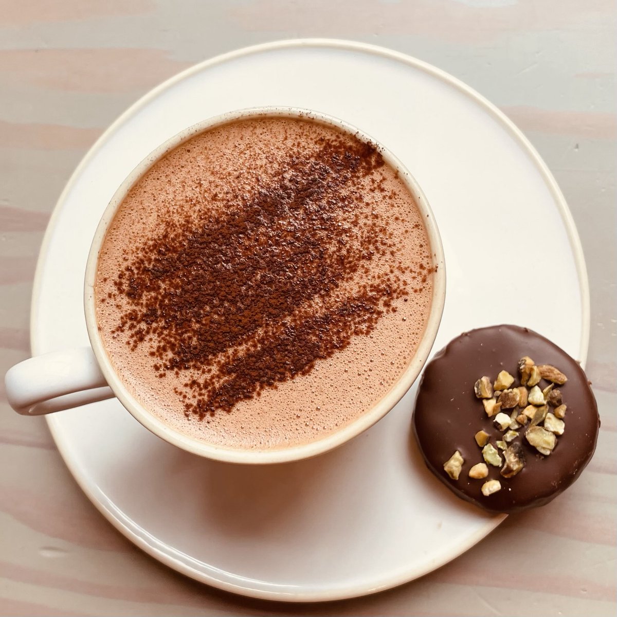 Hot Chocolate in Soho.👍🧡🍫#couture #chocolate