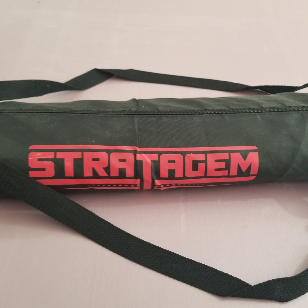 Sudsy0082's tweet image. Since everybody asks about my gaming mat, here it is.  Stratagem Open Field 4&apos;x6&quot; with hex grid (1.25&quot; I believe, its the Battletech standard hex).