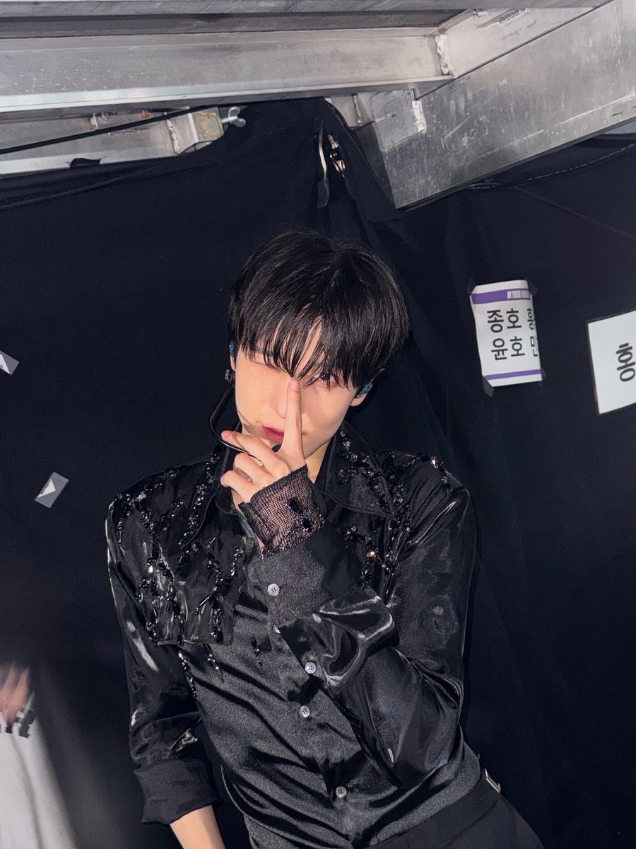 yuyunhos's tweet image. you can always trust instagram user yunou._.u for a scrumptious post showing off a level 90000000000 boyfriendism