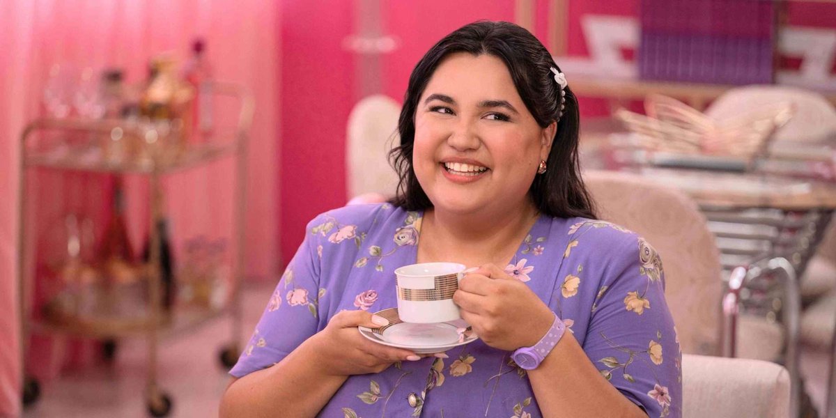 berlich's tweet image. En Acapulco, culebrón mexicano en forma de sitcom, al personaje de Bella, intepretado Karen Rodríguez, ahora lo hace Keyla Monterroso (a la que conocimos en Curb Your Enthusiasm). Es un escándalo que no se veía desde Hechizada y el segundo Darrin.