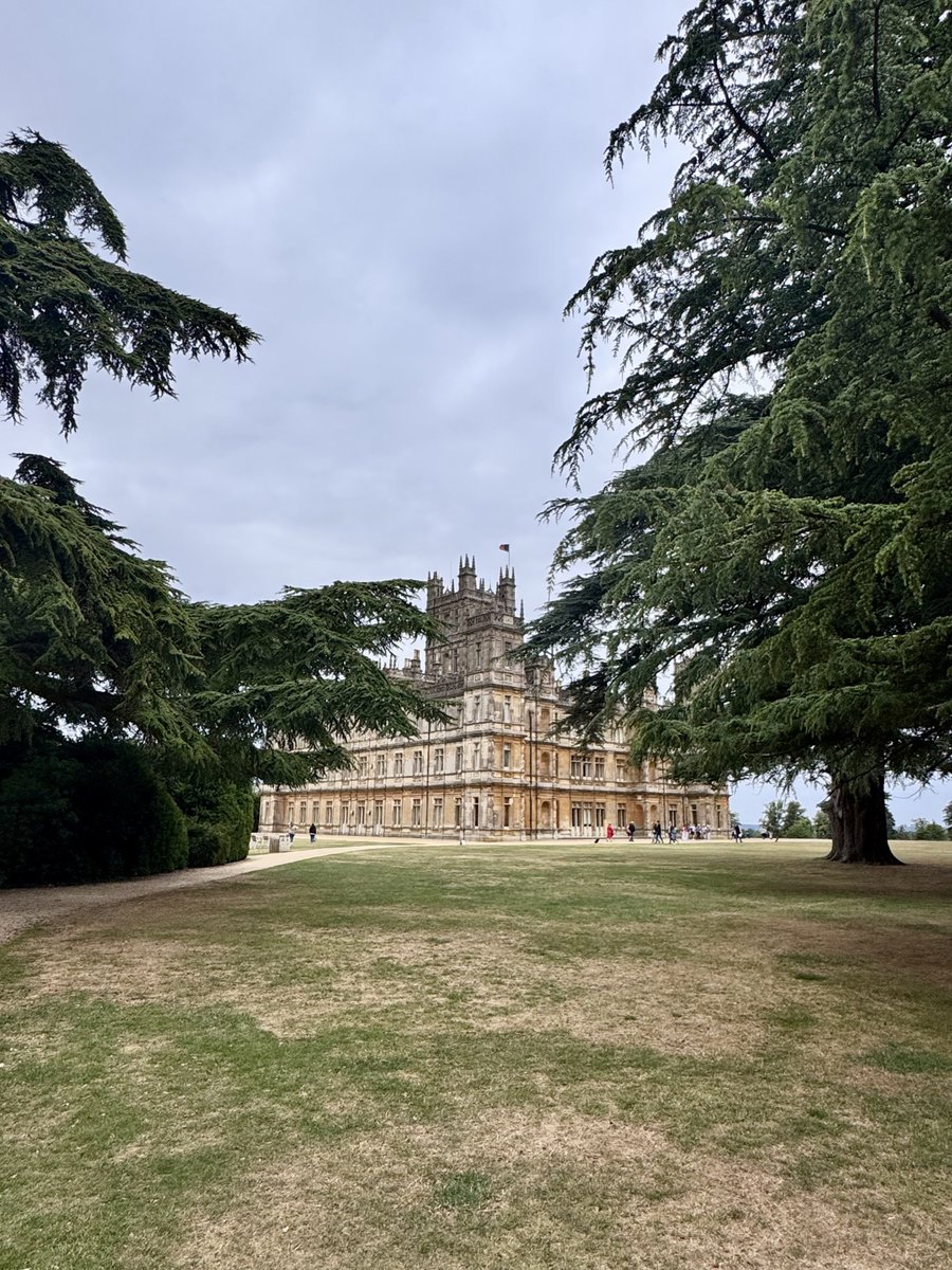 SaraLouTweets's tweet image. Visited the Downton Abbey house this weekend 🤍