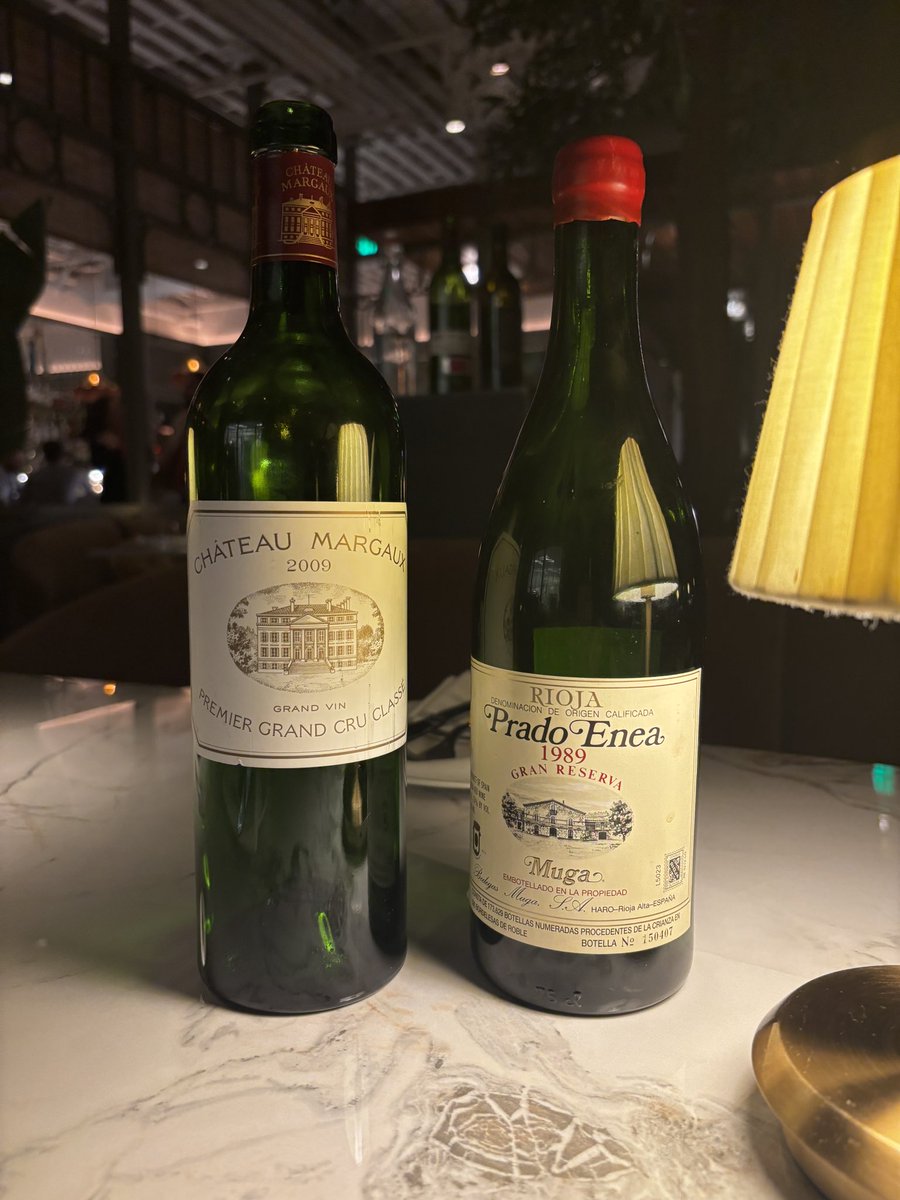 ๐๐จ๐ฅ๐ญ๐๐ง ๐๐๐ ๐ฒ (@zoltancsabanagy) on Twitter photo Anoche disfrutamos mucho este 1989 de <a href="/bodegasmuga/">Bodegas Muga</a> !! Vino รญcono espaรฑol por excelencia. Anoche disfrutamos mucho este 1989 de <a href="/bodegasmuga/">Bodegas Muga</a> !! Vino รญcono espaรฑol por excelencia.