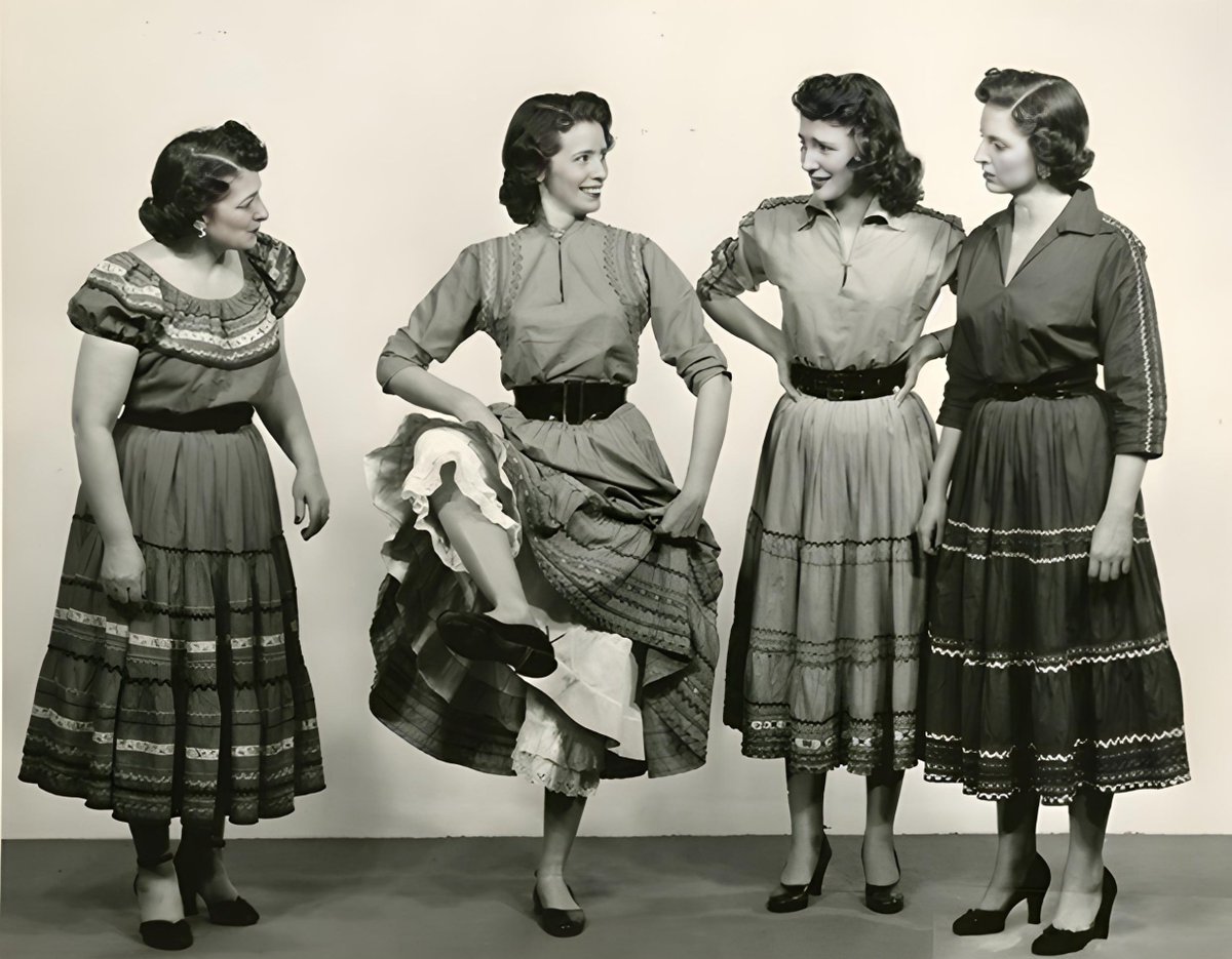 Mother Maybelle and her daughters, the Carter sisters.