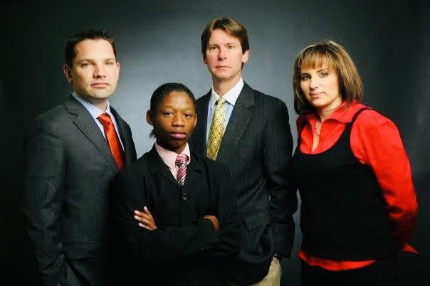 DrCamModisane's tweet image. Throwback during the Mbeki administration when jobs were easy to get😆
I was about 19/20 here working for Neale Whitecross Chartered Accountants Inc!
I was the only darkie in the team!
BEE partner 😆😆 of sorts!
STORY TIME loading ….