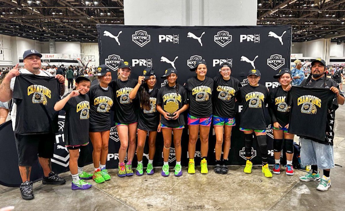 ndnsports's tweet image. Congratulations to 12U Sunset Park girls team who won the NXTPro Puma National Championship in Orlando Florida this weekend, going (5-0) on the weekend. They represent the Cheyenne, Choctaw, Creek, Cherokee, Seminole, Osage, and Navajo Nations.
#NativePreps #SunsetPark #NXTPro