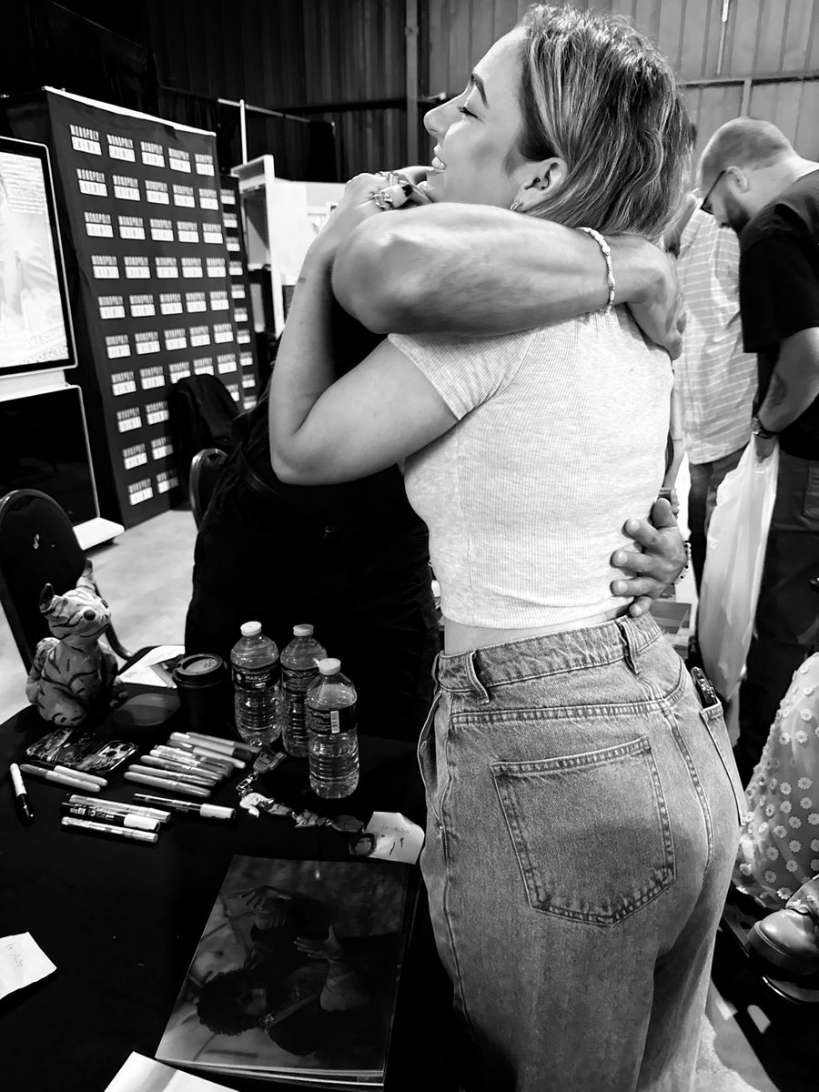 HayleysHolocron's tweet image. Reunited 🖤