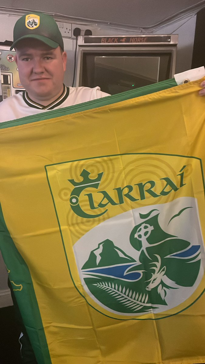 Ryan_Sheehan1's tweet image. .@Kerry_Official are CHAMMMMMPPPPPIIIIOOONSSS of the All-Ireland Senior Football Championship!
Sam is back where he belongs 💚💛
