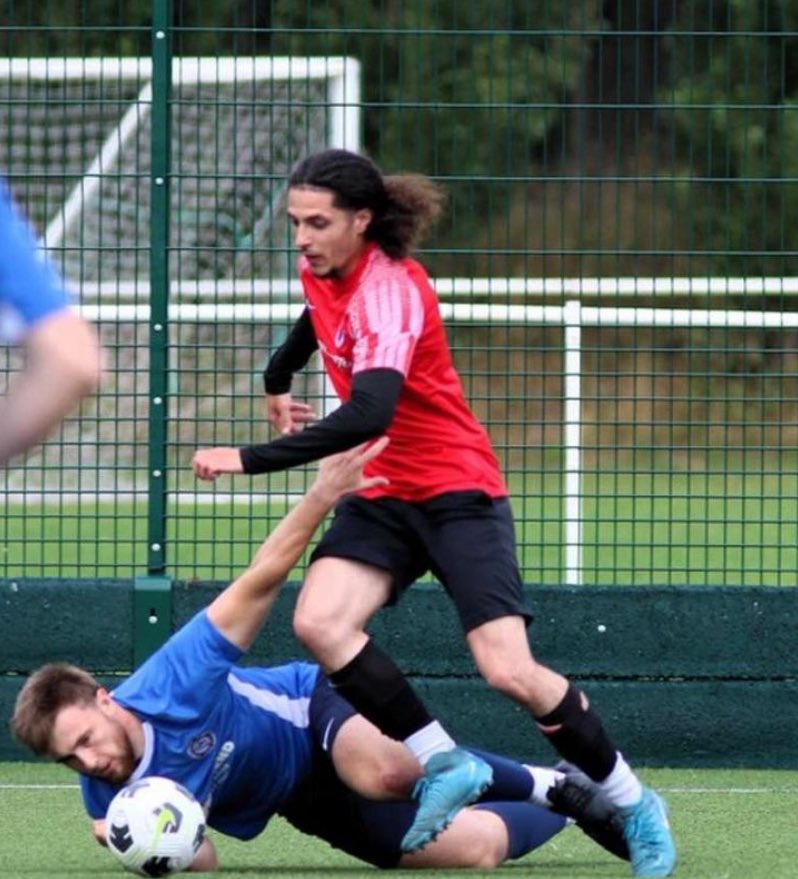 NoContextCastles tweet media