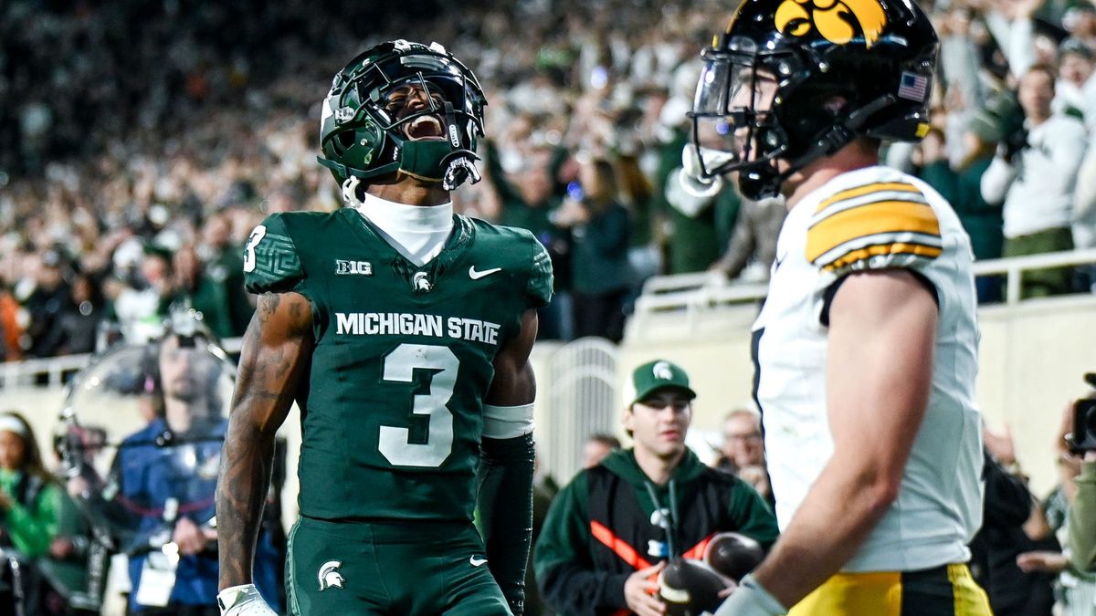 TheSpartansWire's tweet image. Spartans slated for local bowl game in latest projections from College Football News spartanswire.usatoday.com/story/sports/c…
