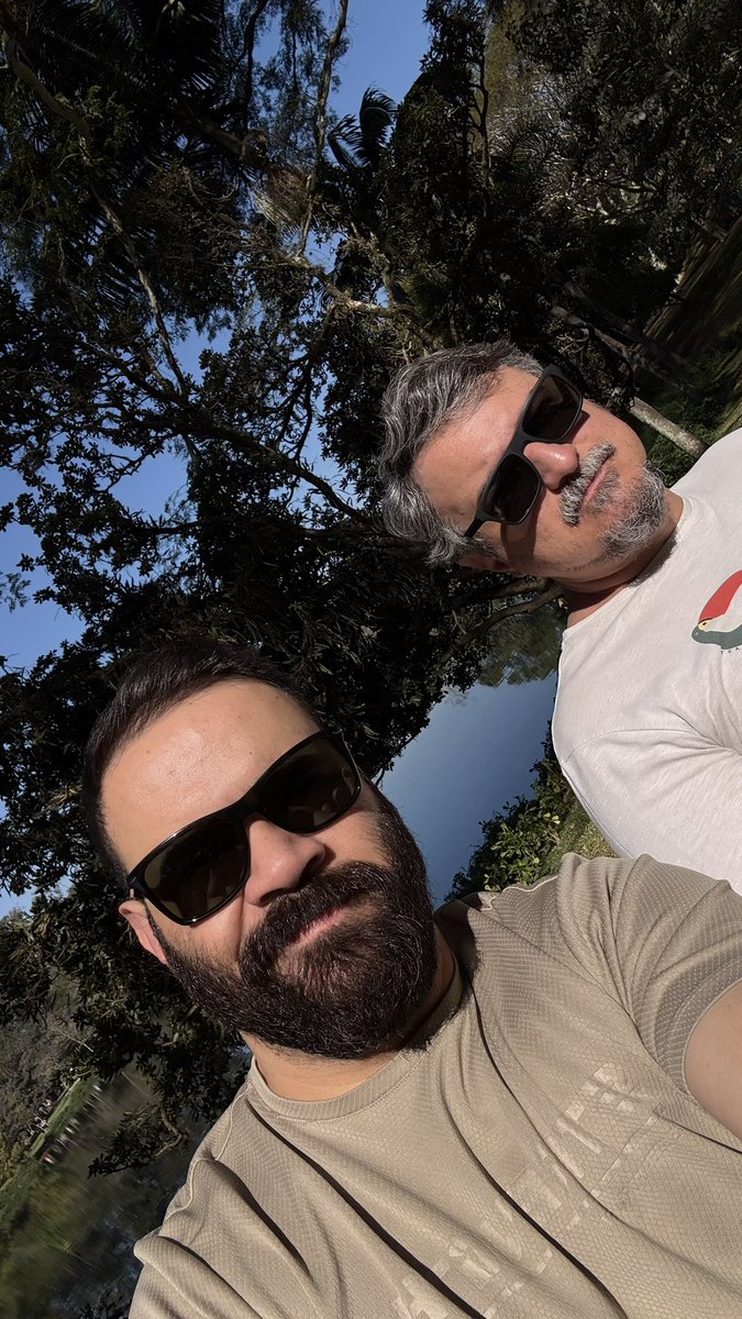 CLECCIO's tweet image. Domingou!