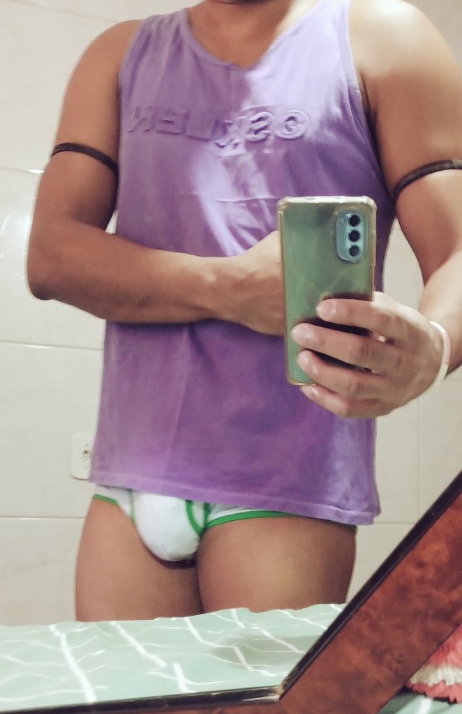 RickyRcs's tweet image. Nossa, nossa, assim você me mata! :)
Quem é fã do Rickflix levanta a mão ✋✋❤️