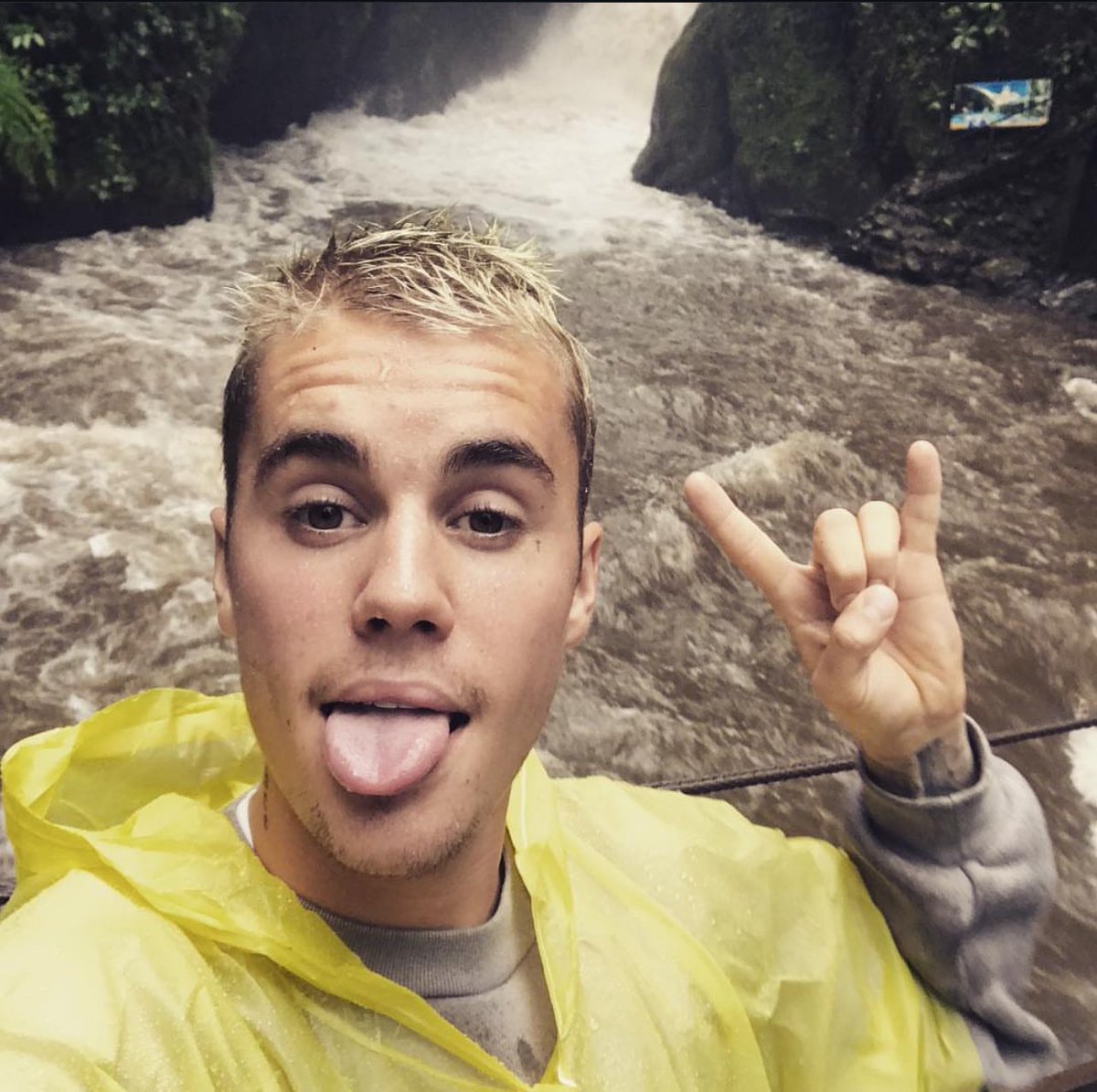JDBieberDumps's tweet image. Justin Bieber via Instagram (May 31, 2017)