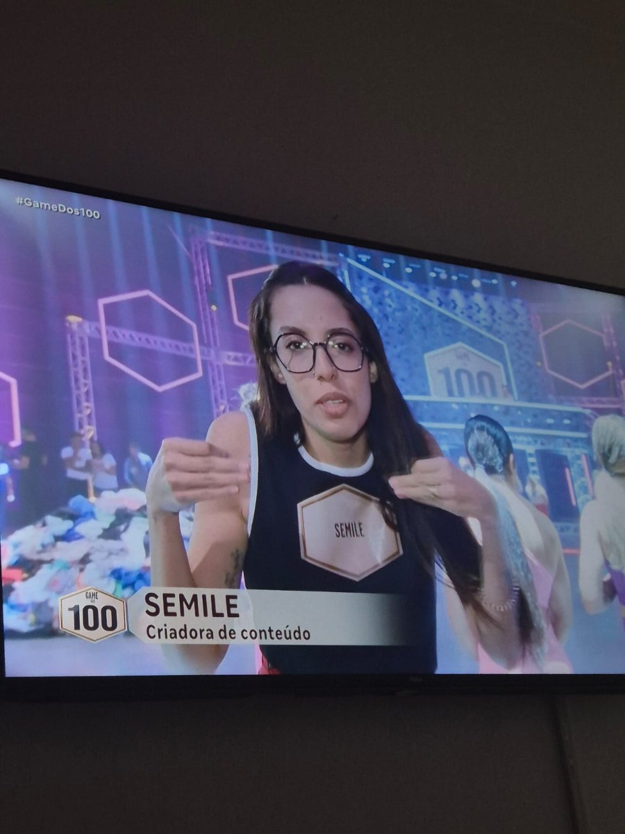 Ela apareceu vamo <a href="/semirigobelle/">belle - das ruas</a> #GameDos100