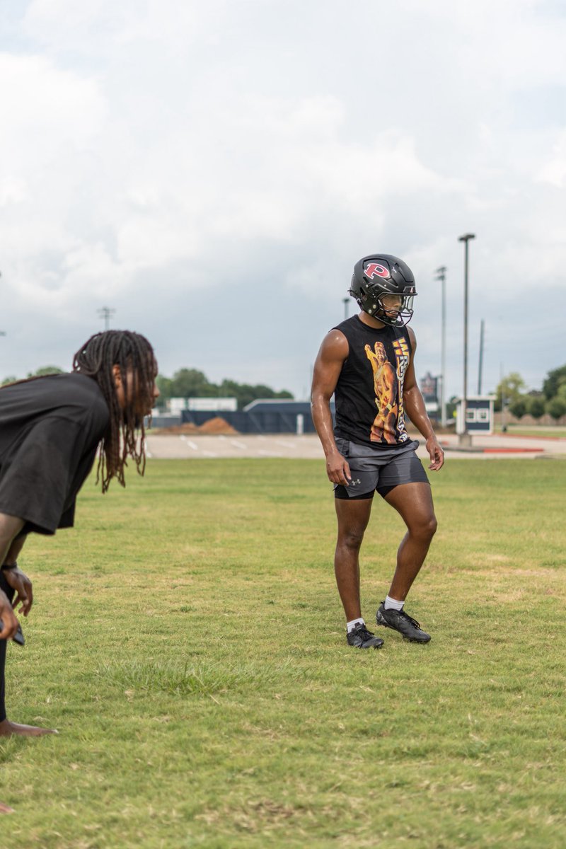 Making deposits to make withdrawals #creditsdue <a href="/JosephCredit_/">Joseph Credit 𝕔/𝕠 𝟚𝟘𝟚𝟞</a> <a href="/OilerRecruiting/">Pearland Oilers Football Recruiting</a> <a href="/DonnieBaggs_/">#HCville</a>