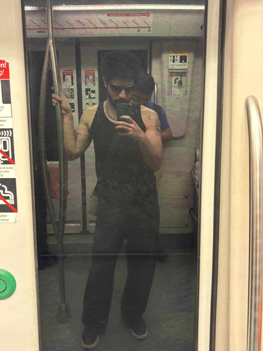 Fuckatastrophy's tweet image. Boys better beware.