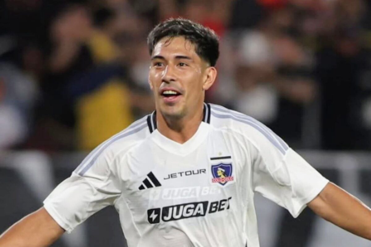 sebba_f's tweet image. EL PEOR DELANTERO EN LA HISTORIA DE COLO COLO, 2.2 MILLONES NOS COSTÓ ESTE BASTARDO RECULIAO!!!!!
ALMIRÓN, TODA TUYA CABEZÓN RECONCHETUMARE