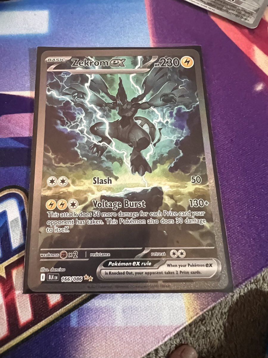 _Universalism_'s tweet photo. @PokemonFindr @TCGplayer 🍀🔥😮‍💨 https://t.co/I3kXn0jIWy