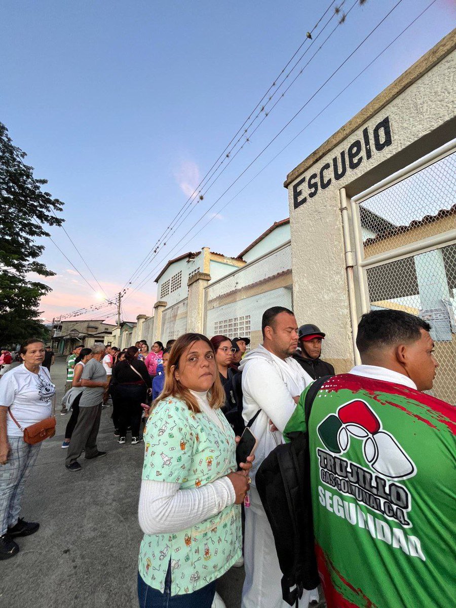 monagasreb's tweet image. Centro Electoral Raúl Leoni Municipio Motatán Estado Trujillo
#27Jul
#VotoPorMiProyecto
#EleccionesMunicipales2025