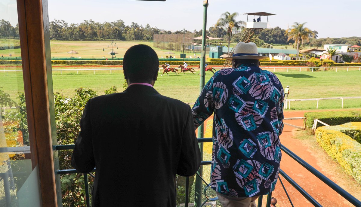 4thPresidentKE's tweet image. Former President Uhuru Kenyatta today joined racing enthusiasts at the Ngong Racecourse to celebrate the champions of the 2024–2025 season. The event also featured the thrilling final race of the season, marking a memorable close to the racing calendar.