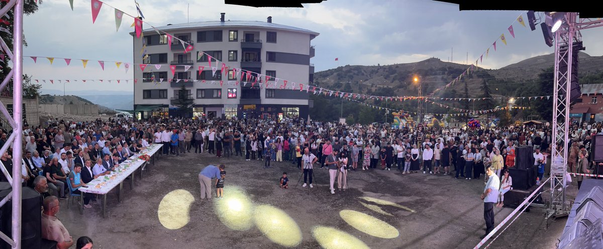 Yayladere ilçemizde Sülbüs Doğa ve Kültür Festivali’ne katıldık. 

<a href="/yilmaz_seven/">Av. Yılmaz SEVEN</a> <a href="/FeyziBerdibek1/">Feyzi Berdibek🇹🇷</a> <a href="/Korkutata_Zeki/">Zeki Korkutata</a> <a href="/Erdalarikan12/">Erdal ARIKAN</a> <a href="/_nadirergin/">Nadir Ergin</a> <a href="/aydindindar12/">AydınDindar 🇹🇷</a> <a href="/masifegundogdu/">Maşife GÜNDOĞDU</a>