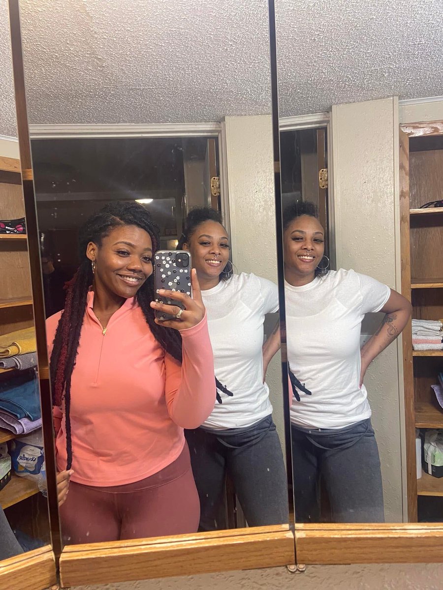TeaghanIris's tweet image. My mf sista 🤞🏽💓