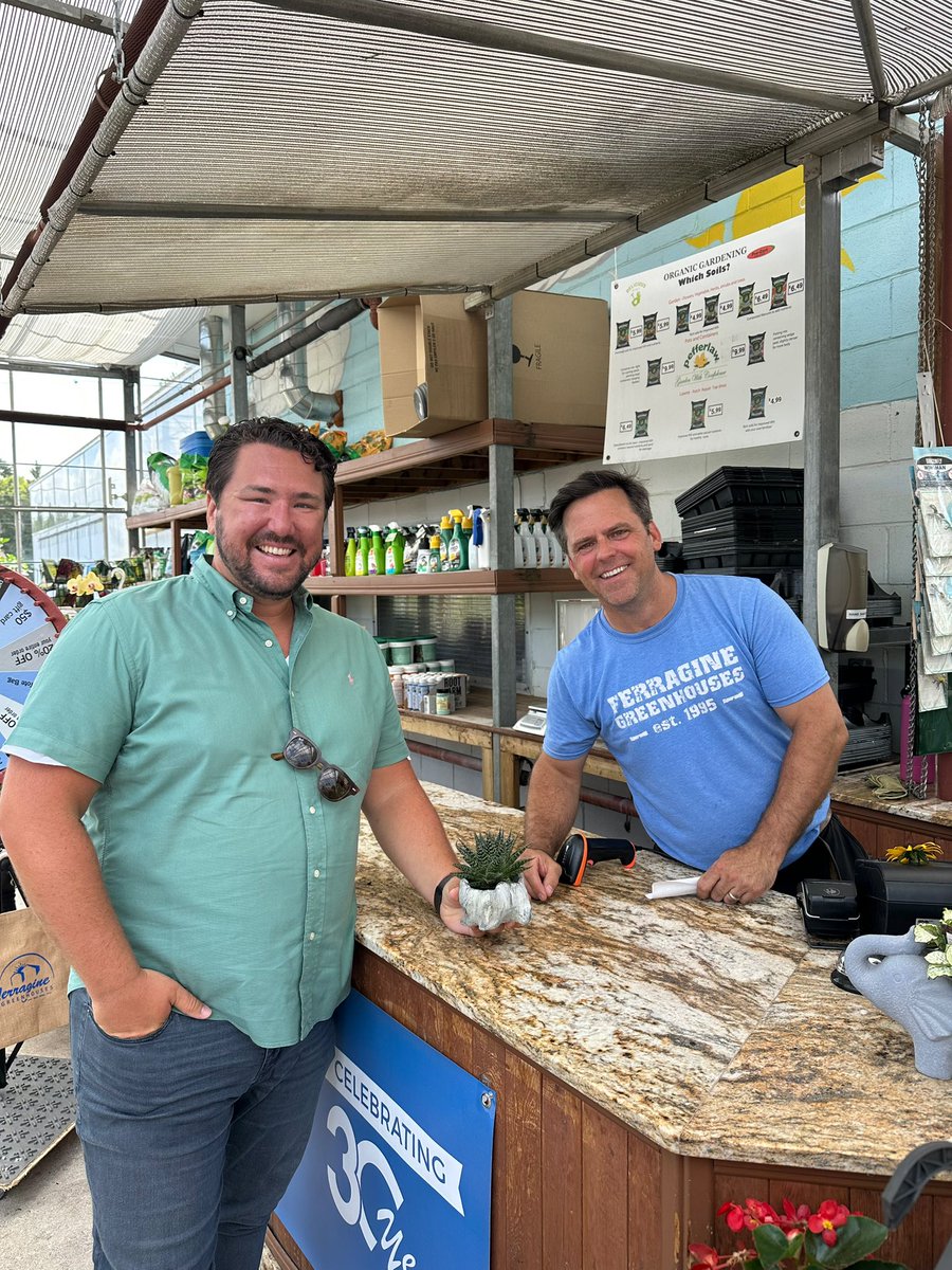 J_Scott_'s tweet image. For over 30 years, Ferragine Greenhouses has been growing more than just flowers: they’ve built one of Bradford’s go-to spots for everything a gardener might dream of.

This second-generation business is a true example of entrepreneurship and community spirit — and the third…