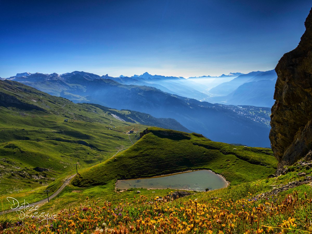 DelezeD's tweet image. Une vue magique, Anzère 🤩🏔️🤩🇨🇭

#suisse #switzerland @valaiswallis @Anzere365 @MySwitzerland_e