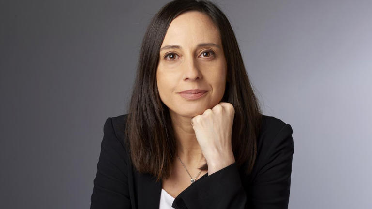 cnnradioarg's tweet image. AHORA 🔴Entrevistamos a Emilia Delfino @Emiliadelfino Periodista UDI de @elDiarioAR Editora adjunta de @MongabayLatam Miembro @ICIJorg #PandoraPapers. #InvestigaLavaJato @risj_oxford por la salida de su libro La Generala, biografía no autorizada de Victoria Villarruel de…