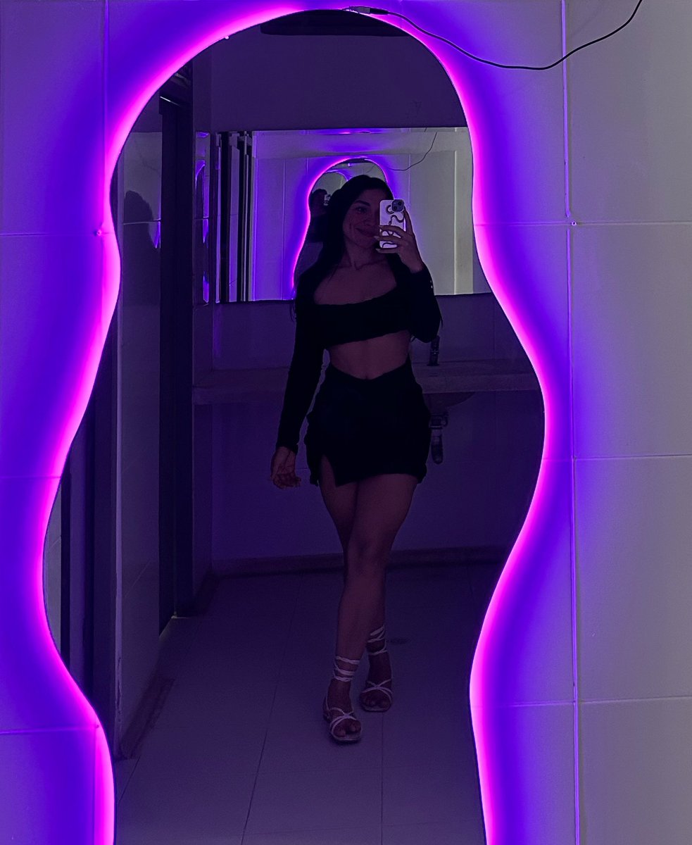 Vojabes_1's tweet photo. 🖤 https://t.co/ozBYo9e6t2