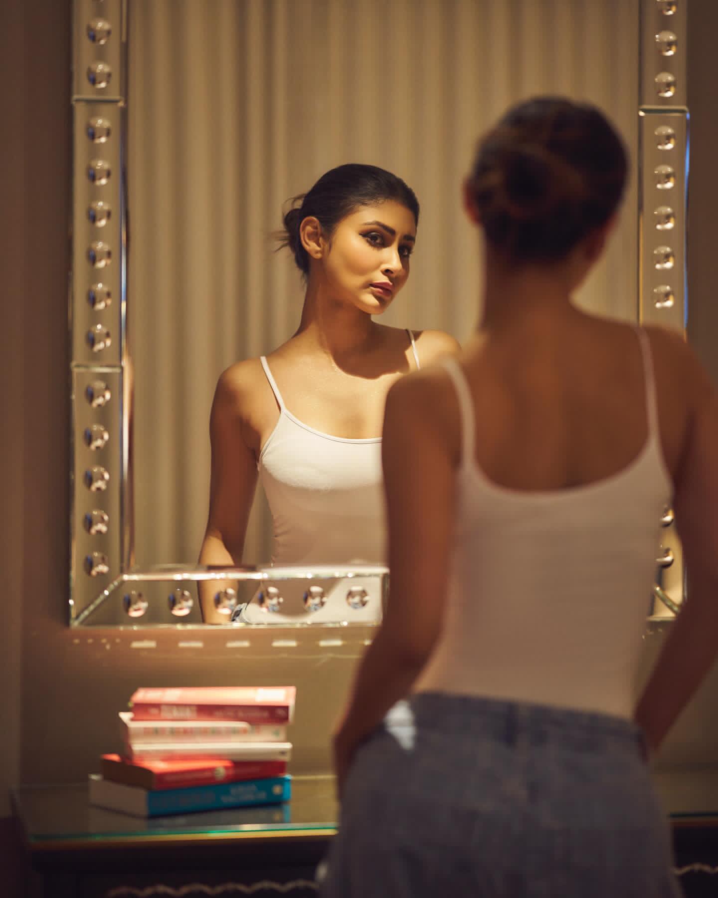 Gw4VsUnawAEQR6s?format=jpg&name=large