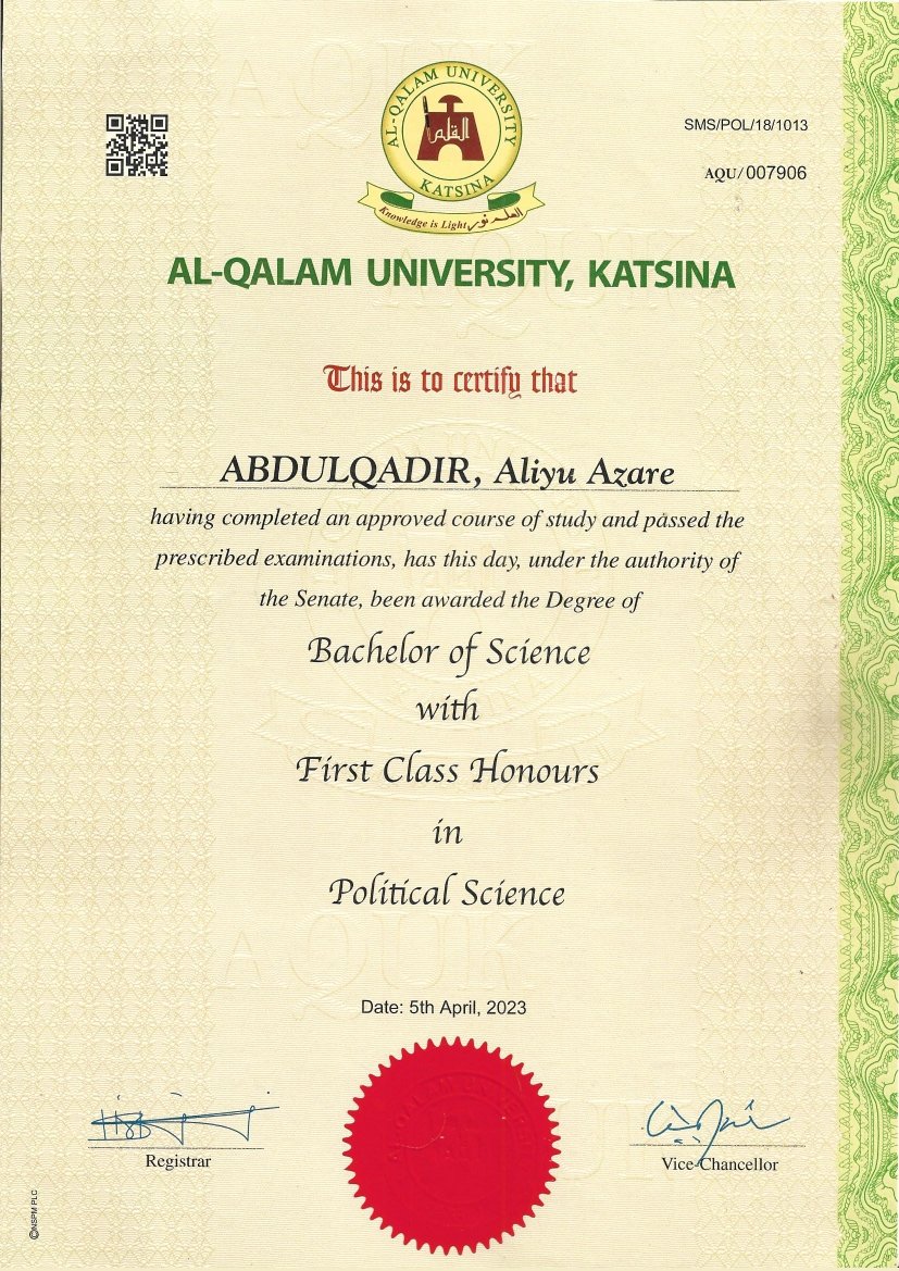 ArewaFactsZone's tweet image. Meet Abdulqadir Aliyu Azare from Bauchi State.
He graduated with first-class honors in Political Science from Al-Qalam University, Katsina.
Showcasing his dedication and academic excellence, he's ready to contribute meaningfully to society with his knowledge and skills.